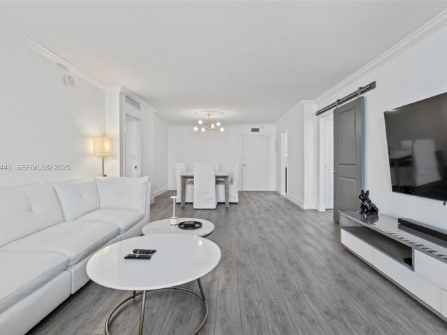 Apartment for rent  Unit #511 - photo 6875449