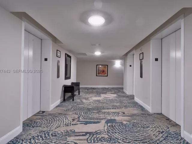 2-bedroom condo for rent in Hallandale Beach - 3140 S Ocean Dr 511 - MondialRealty