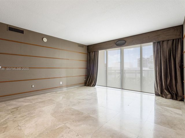 Apartment for sale  Unit #603 - photo 6879700