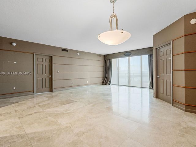 Apartment for sale  Unit #603 - photo 6879702