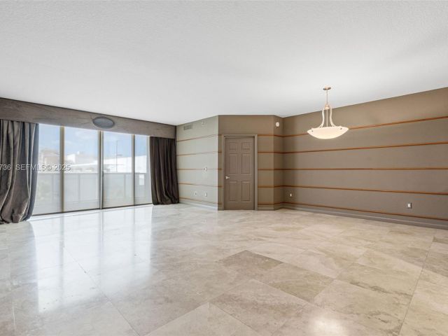 Apartment for sale  Unit #603 - photo 6879705