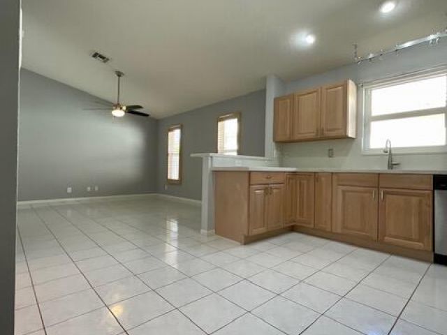 Home for rent at 7954 Stirling Bridge Boulevard S - photo 6875414