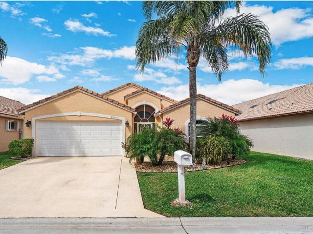 Home for rent at 7954 Stirling Bridge Boulevard S - photo 6875433