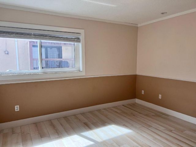 2-bedroom home for rent in Miami - 6231 SW 138th Ct G - MondialRealty