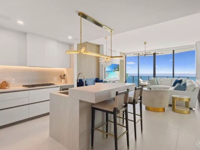 2-bedroom condo for rent in Pompano Beach - 900 N Ocean Boulevard LPH05 - MondialRealty