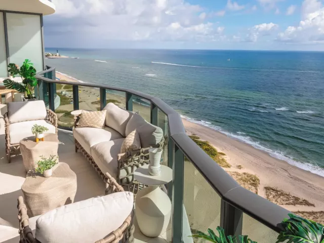 2-bedroom condo for rent in Pompano Beach - 900 N Ocean Boulevard LPH05 - MondialRealty