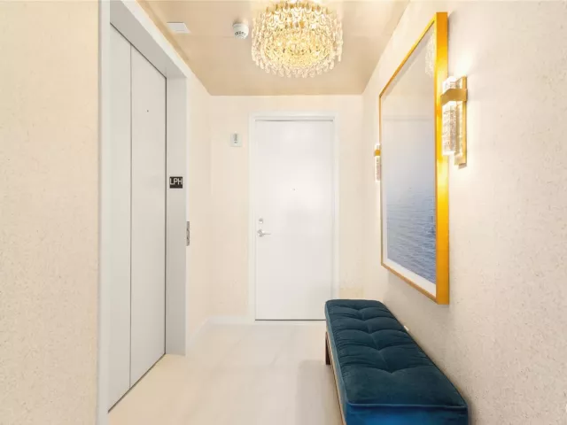 2-bedroom condo for rent in Pompano Beach - 900 N Ocean Boulevard LPH05 - MondialRealty
