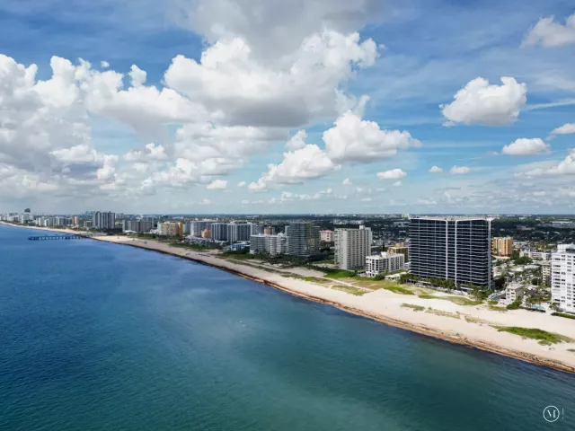 2-bedroom condo for rent in Pompano Beach - 900 N Ocean Boulevard LPH05 - MondialRealty