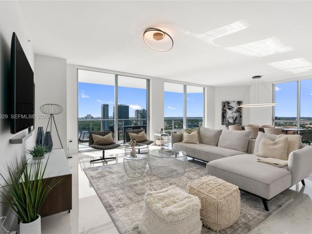 Apartment for sale  Unit #2002 - photo 6880574