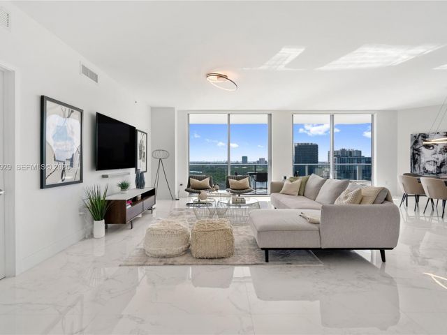 Apartment for sale  Unit #2002 - photo 6880575