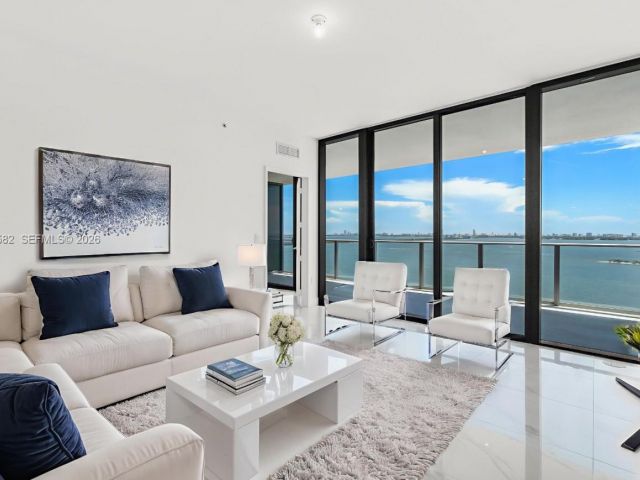 Apartment for sale  Unit #3803 - photo 6876788