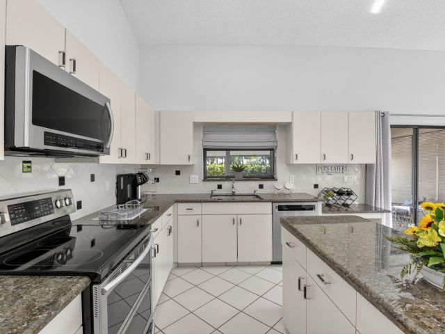 Home for sale at 2905 Riviera Drive - photo 6879557