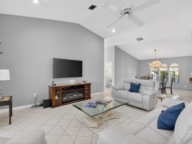 Home for sale at 2905 Riviera Drive - photo 6879568