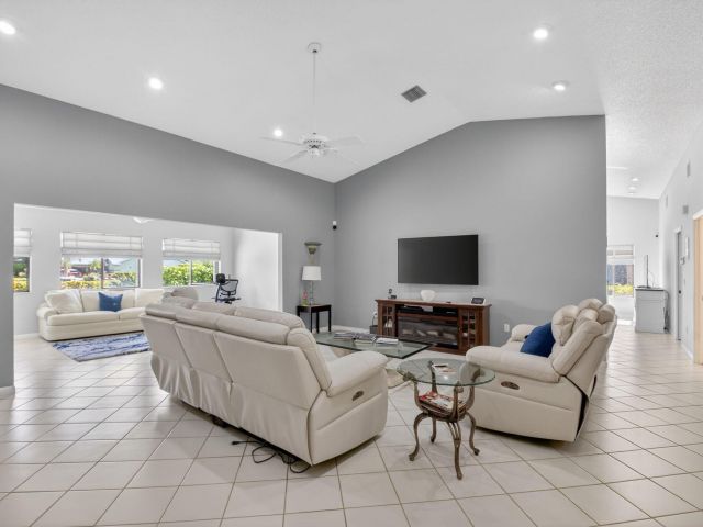 Home for sale at 2905 Riviera Drive - photo 6879570