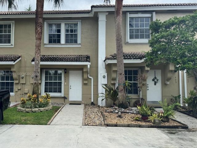 Home for rent at 443 SW 122nd TER 443 - photo 7454293