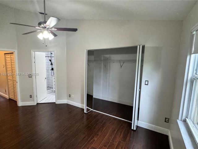 Home for rent at 443 SW 122nd TER 443 - photo 7454302