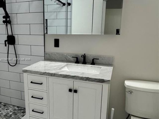 Home for rent at 443 SW 122nd TER 443 - photo 7454303