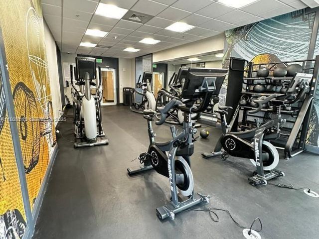 1-bedroom condo for sale in Miami - 1750 N Bayshore Dr 3109 - MondialRealty