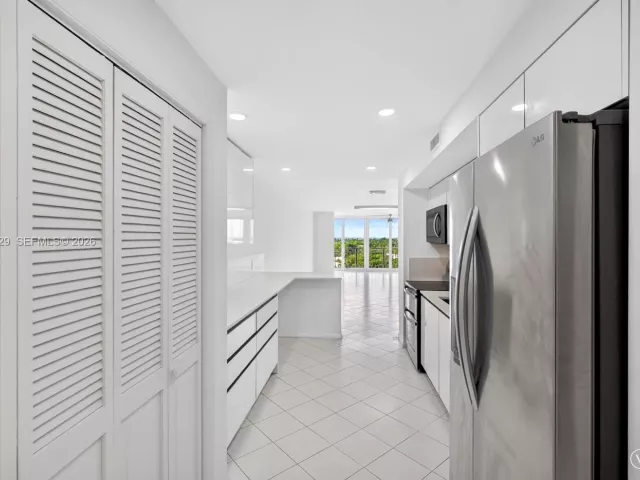 Apartment for rent  Unit #8FS - photo 6887500