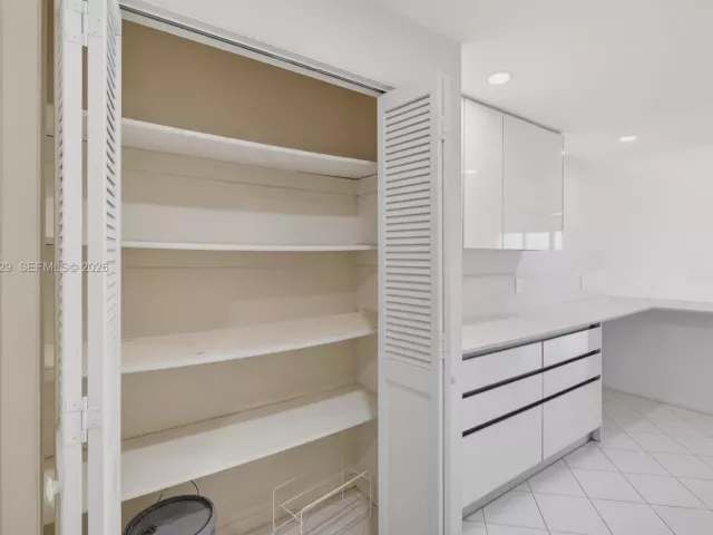 Apartment for rent  Unit #8FS - photo 6887501