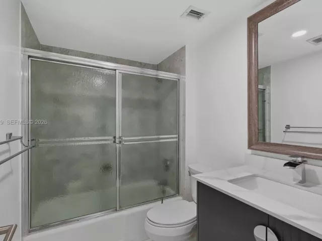 Apartment for rent  Unit #8FS - photo 6887496