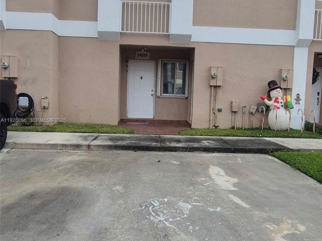 3-bedroom home for rent in Miami -  - MondialRealty