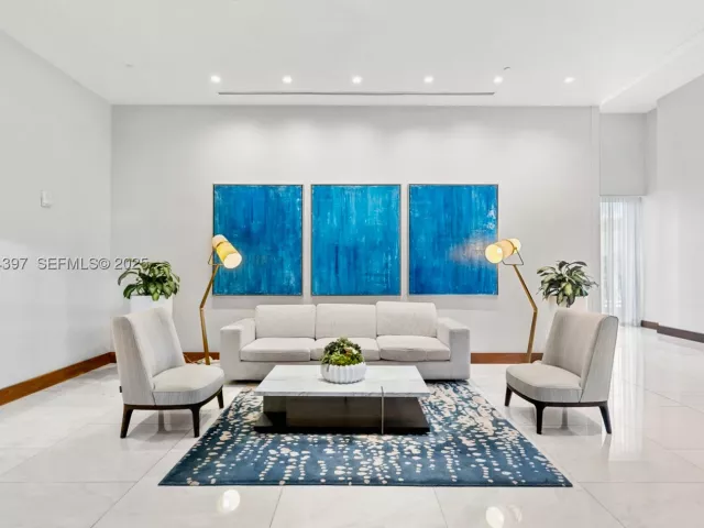condo for sale in Fort Lauderdale - 551 N Fort Lauderdale Beach Blvd R1904 - MondialRealty