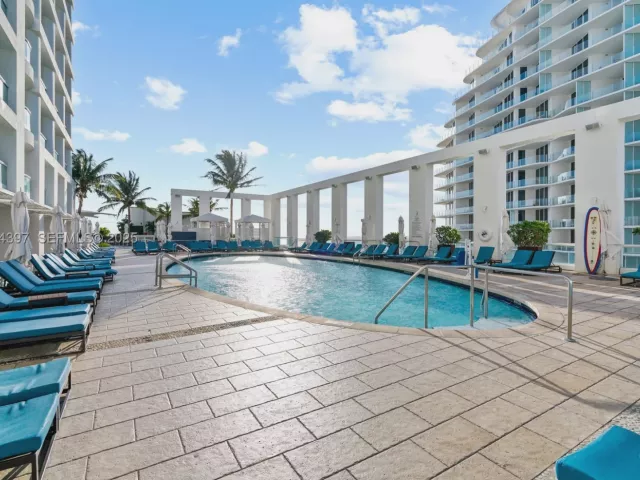 condo for sale in Fort Lauderdale - 551 N Fort Lauderdale Beach Blvd R1904 - MondialRealty
