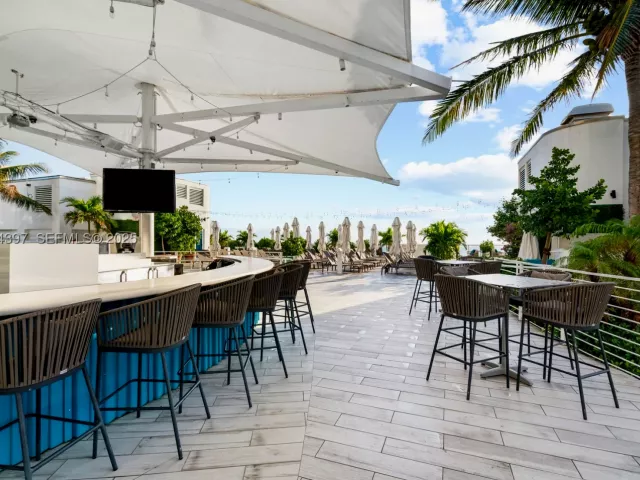 condo for sale in Fort Lauderdale - 551 N Fort Lauderdale Beach Blvd R1904 - MondialRealty