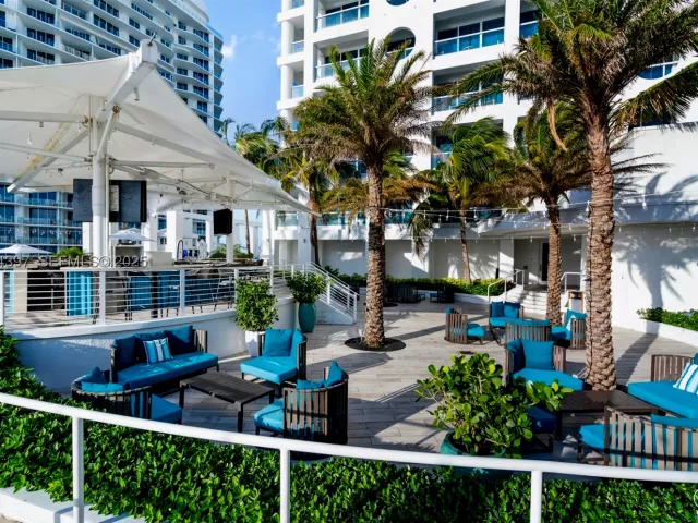 condo for sale in Fort Lauderdale - 551 N Fort Lauderdale Beach Blvd R1904 - MondialRealty