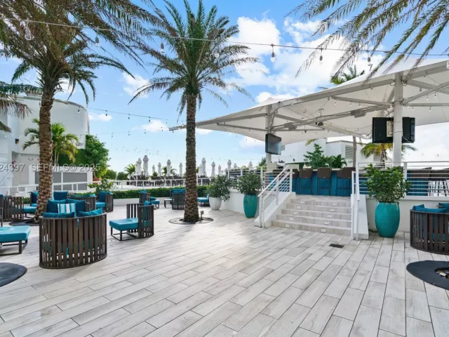 condo for sale in Fort Lauderdale - 551 N Fort Lauderdale Beach Blvd R1904 - MondialRealty