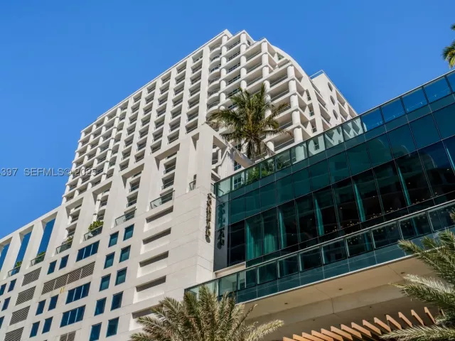 condo for sale in Fort Lauderdale - 551 N Fort Lauderdale Beach Blvd R1904 - MondialRealty