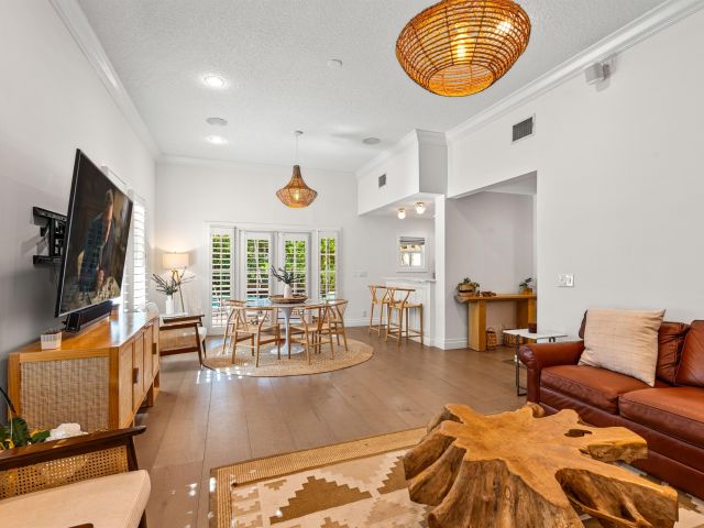 Home for sale at 399 Florenada Terrace - photo 6909733