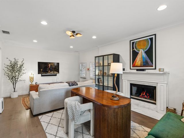 Home for sale at 399 Florenada Terrace - photo 6909743