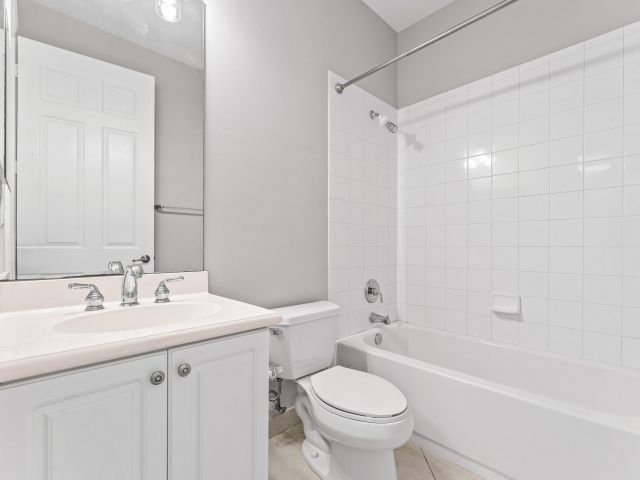 Home for sale at 443 Belle Grove Lane - photo 6894042