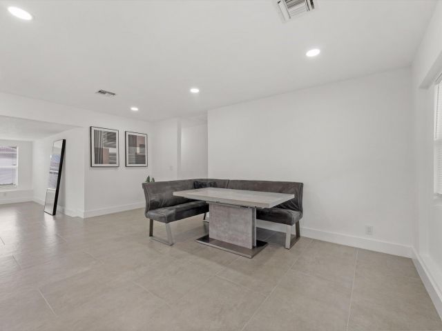 Home for sale at 521 NE 32nd Street - photo 6894868