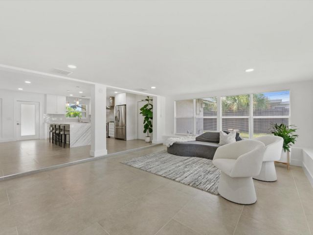 Home for sale at 521 NE 32nd Street - photo 6894870