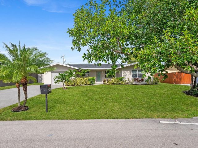 Home for sale at 521 NE 32nd Street - photo 6894877