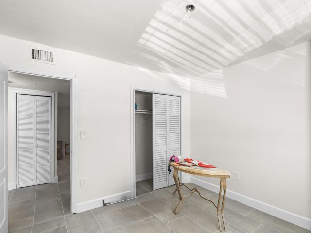 Home for rent at 1882 SW 17th Avenue - photo 6879480