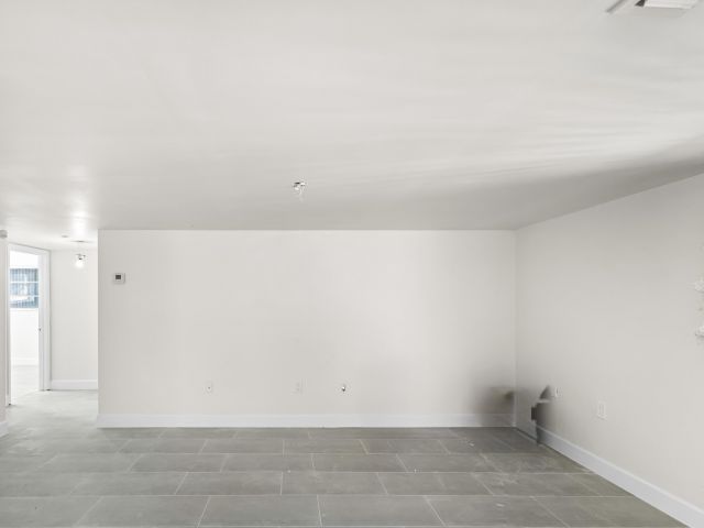 Home for rent at 1882 SW 17th Avenue - photo 6879481