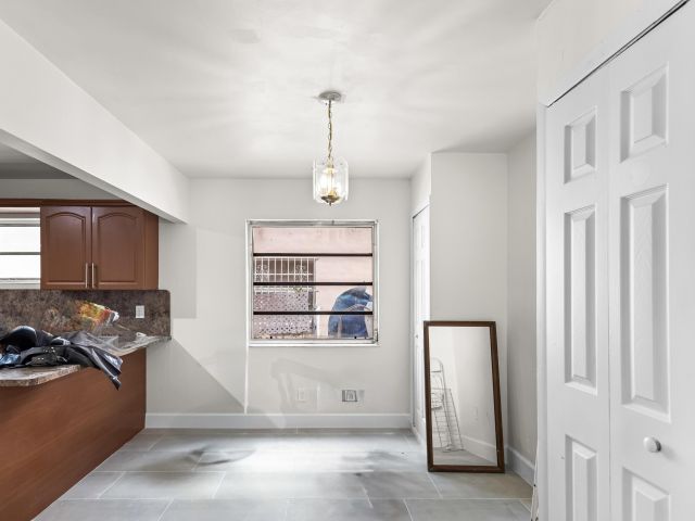 Home for rent at 1882 SW 17th Avenue - photo 6879484