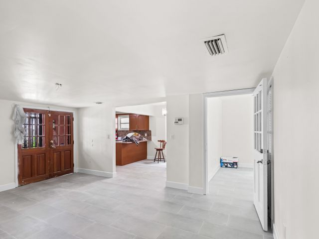 Home for rent at 1882 SW 17th Avenue - photo 6879485