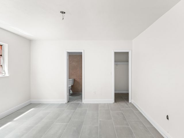 Home for rent at 1882 SW 17th Avenue - photo 6879496