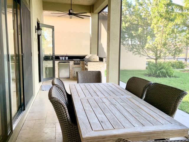 Home for rent at 16831 Pavilion Way - photo 6885320