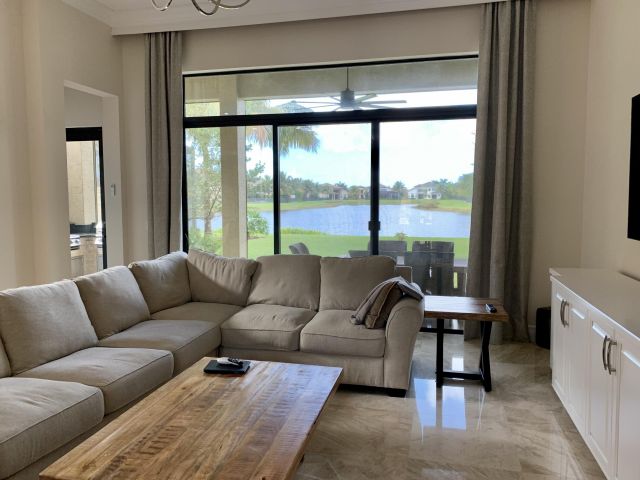 Home for rent at 16831 Pavilion Way - photo 6885328