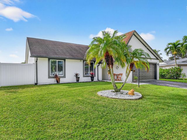 Home for sale at 3618 Valley Way - photo 6893959