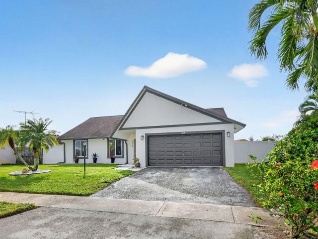 Home for sale at 3618 Valley Way - photo 6893960