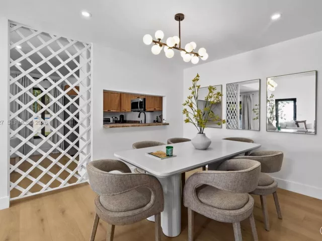 3-bedroom home for sale in Aventura - 21216 Harbor Way 158-15 - MondialRealty