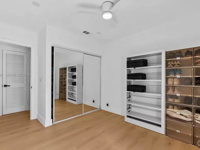 3-bedroom home for sale in Aventura - 21216 Harbor Way 158-15 - MondialRealty