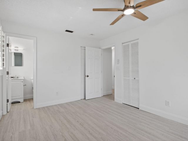 Home for sale at 208 NE 14th Avenue - photo 6898611